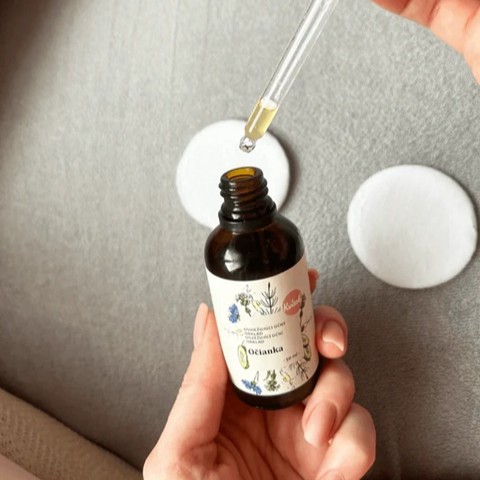 Kvitok Očianka – bylinné zloženie so svetlíkom, nevädzou, prasličkou a uhorkou